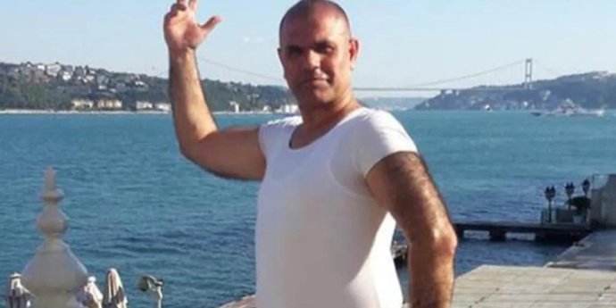Ajdar, Beylikdüzünde bir açılışa katılmak için 3 milyon 750 bin euro talep etti! Ajdarı hiç dinlediniz mi?