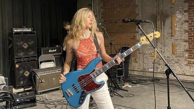 Elektro gitar için en iyi renk hangisi olur?