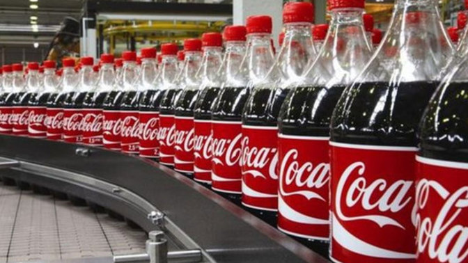 Yeni zamla beraber 2,5 litre kola 45 lira oldu. Kola içmeyi sever misin?