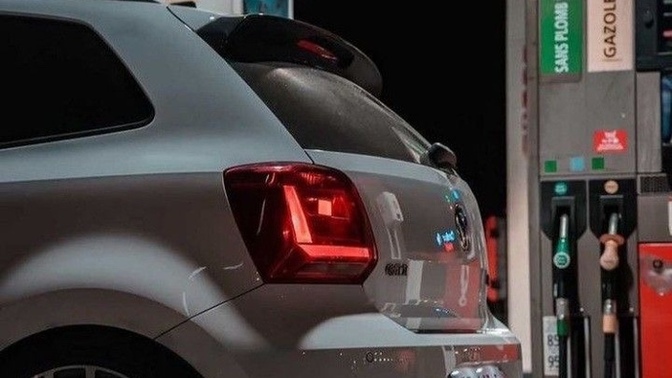 Araba almak için yüklü miktarda kredi çeker misiniz?