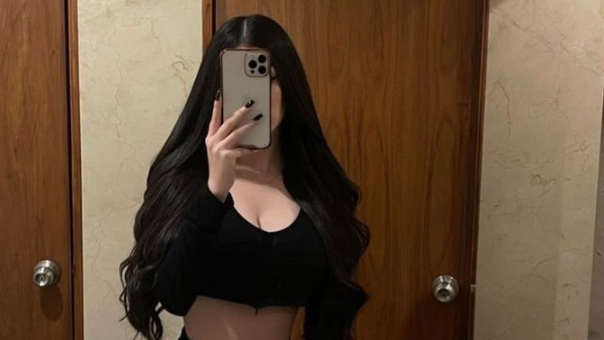 Göbeği açık olan kıyafetleri seksi buluyor musunuz?