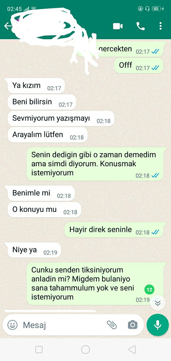 Ayrılmak istiyorum ama manipüle ediyor, ne yapmalıyım?