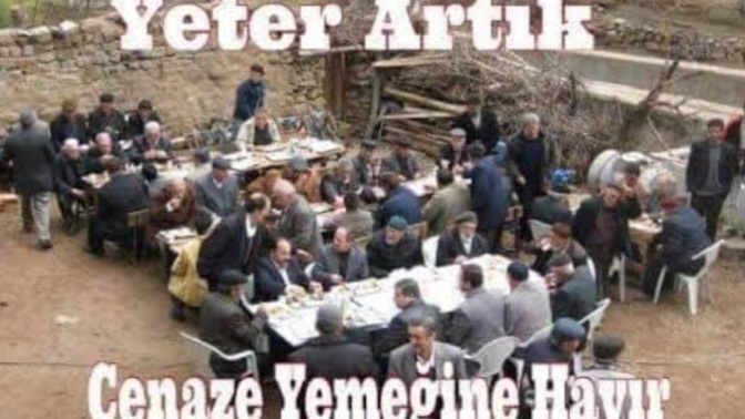 Cenaze evlerinde yemek, helva... vs. gibi şeyler verilmesi konusunda düşünceleriniz nelerdir?
