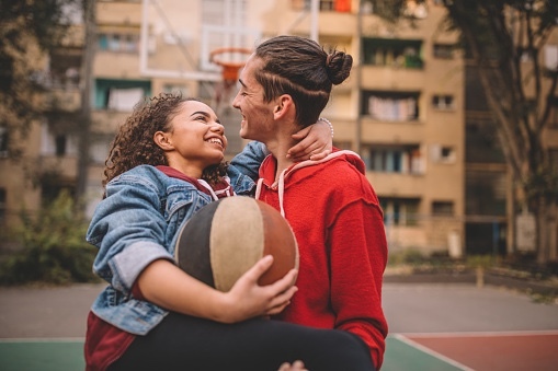 Basketçi erkek çekiciliği diye bir şey var mı?