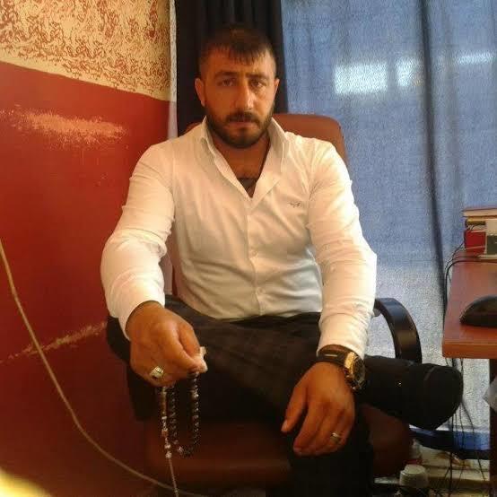 Bir de şu hanzoya bak.