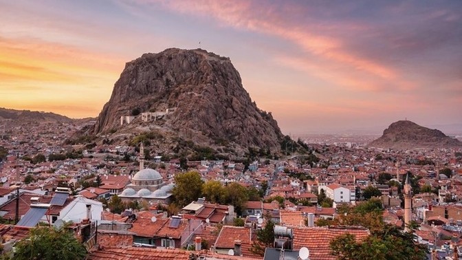 Şimdi Afyonkarahisar'a doğru yola çıktım önerileriniz neler?