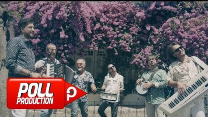 Bekarlar evlilere özeniyor musunuz?