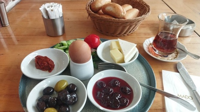 Kahvaltının olmazsa olmazı sence nedir?