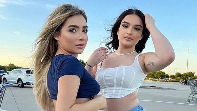 Böyle kızlar güzel mi sizce?