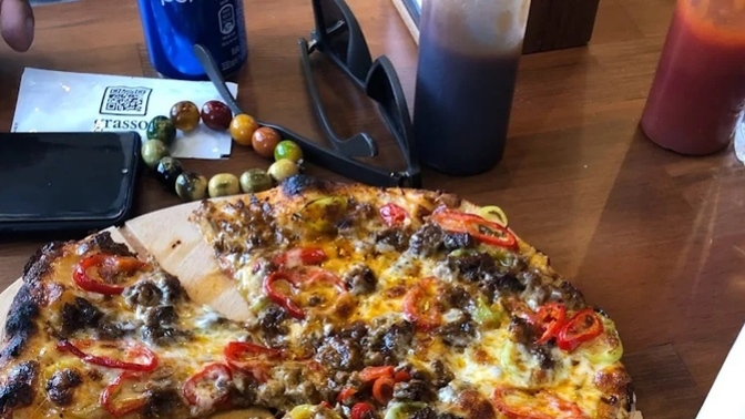 Bir pizzaya 500 tl verilir mi?