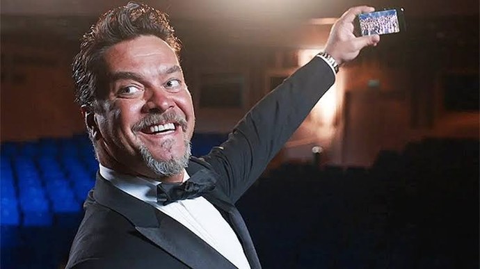 Stand-up izler misiniz?