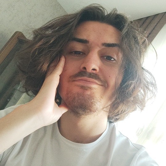 Bu saç tarzı yakışır mı?