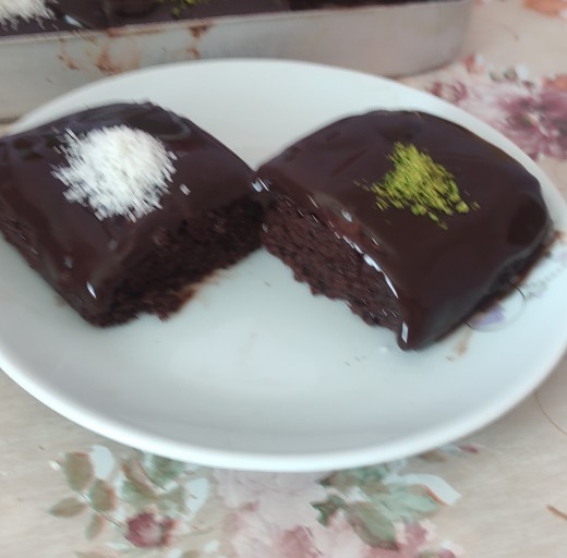 Islak kek yaptım nasıl olmuş?
