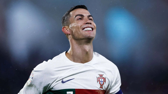 Hayran olduğunuz ilk futbolcu kimdi?