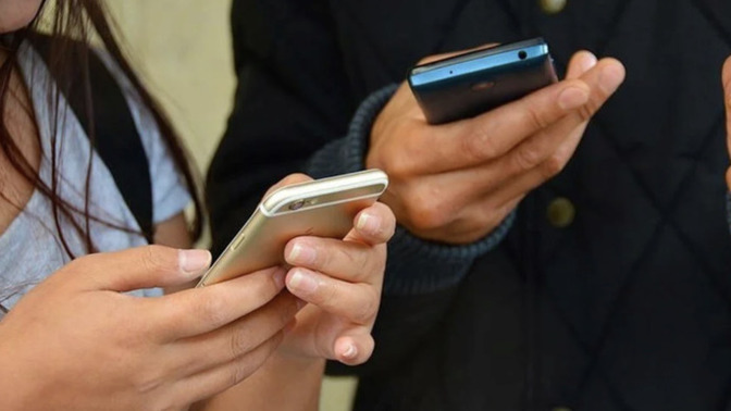 Öğrencilere vergisiz telefon satışı başladı mı?