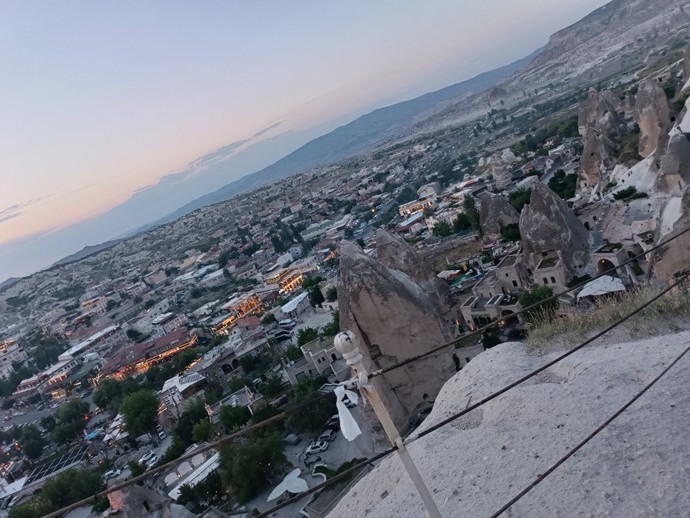 Güzel karelerinize talibim, yeni keşifler sever misiniz?
