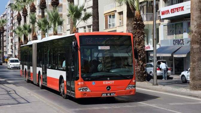 İzmir'de toplu taşımaya %48 zam yapılmış! Toplu taşımaya günlük ne kadar harcıyorsunuz?