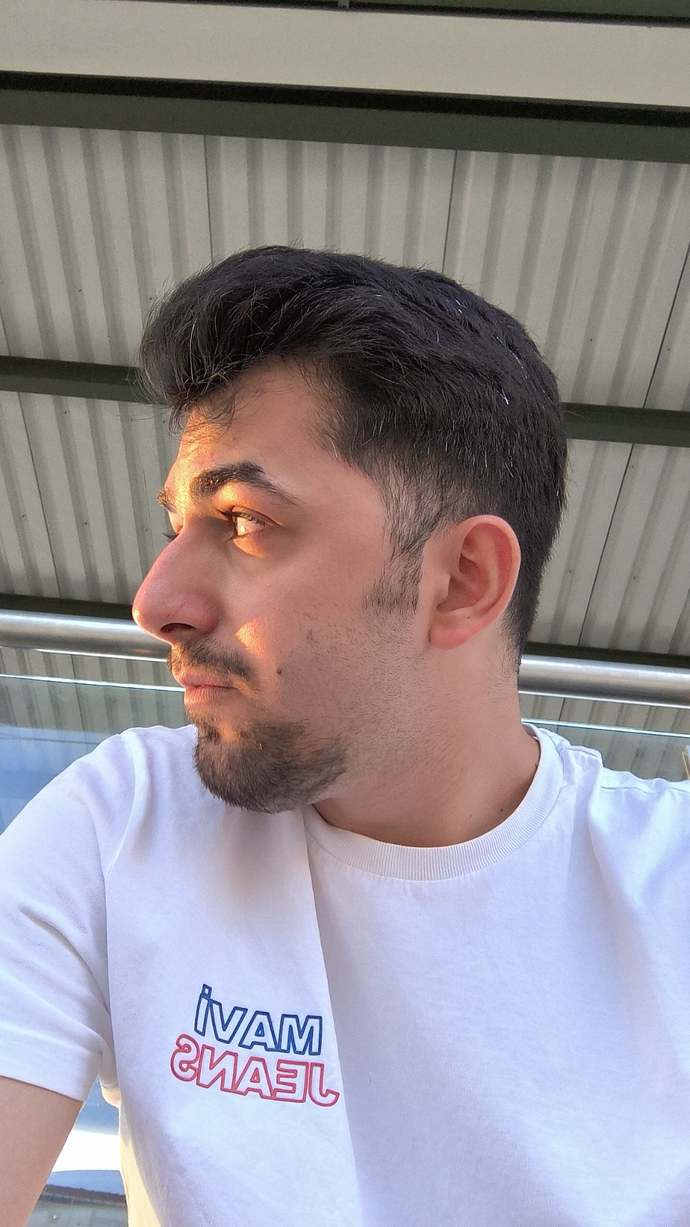 Hadi anlık ya da bugün çektiğiniz bir fotoğraf atın olur mu?