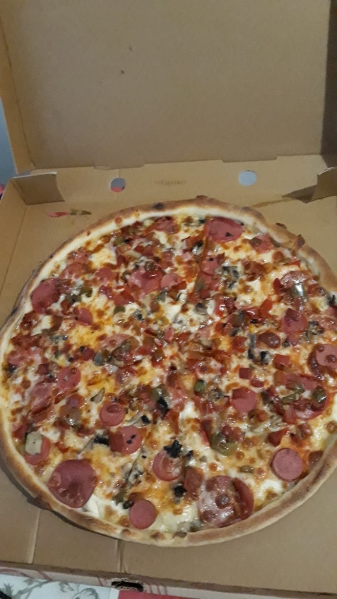 Pizza sever misin?