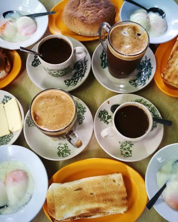 Şu an kahve mi isterdiniz, çay mı?