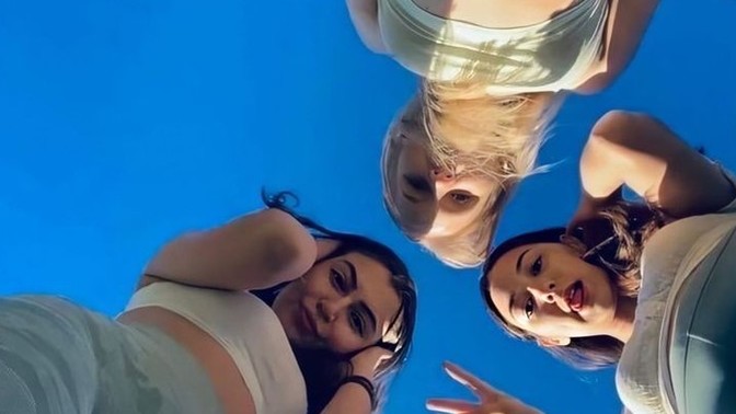 Sevgiliniz kız arkadaşları ile tatil yapmaya haber vermeden gitseydi tepkiniz ne olurdu?