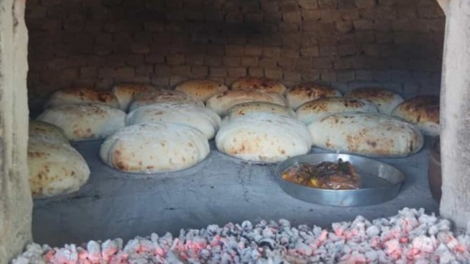 Ekmek yiyen insanlar köylü müdür?