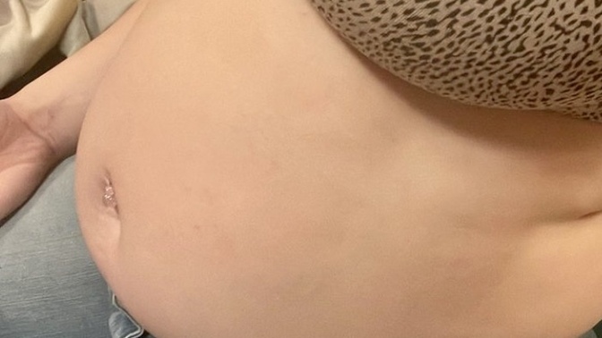 Hiç hamilelerde göbek piercing takan görmemiştim, zararlı değil mi sizce bu ya?