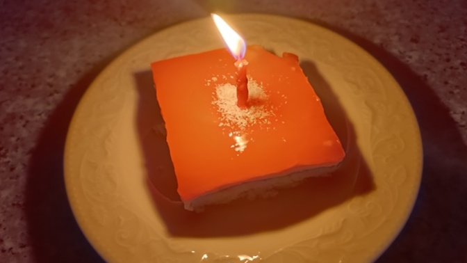 24 oldum🥳 doğum gününüzü kutlayan olur mu?