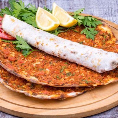 Pizza mı, lahmacun mu daha lezzeti?