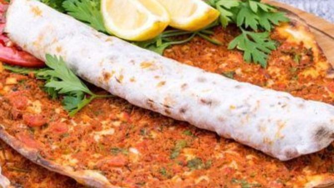 Pizza mı, lahmacun mu daha lezzetli?