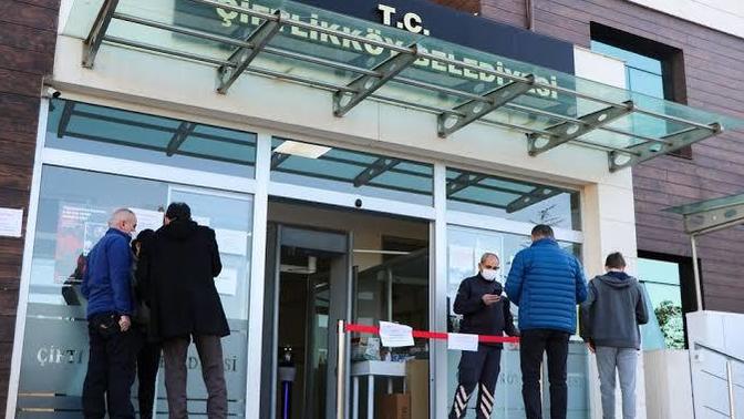 Yalova Çiftlikköy Belediyesi'nde en düşük işçi maaşı 18.500 TL olmuş. Sizin maaşınız ne kadar?
