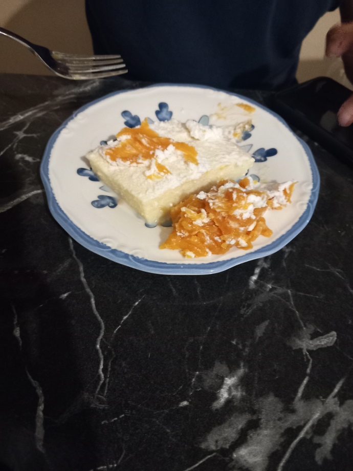 Herşeyi mahveden birileri hep var dimi adama mis gibi tatli yapıyorum yaptığına bakın?