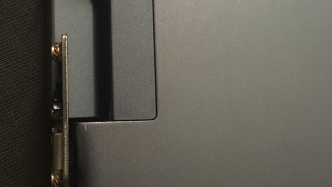 Tabletin kenarı çıktı, dokunmatiği çalışmıyor. Ne kadara tamir edilir?