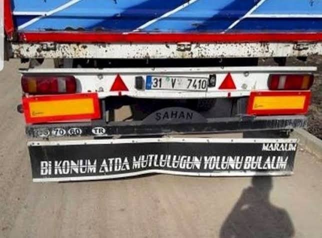 Duvar yazıları mı, kamyon arkası yazıları mı daha samimi?