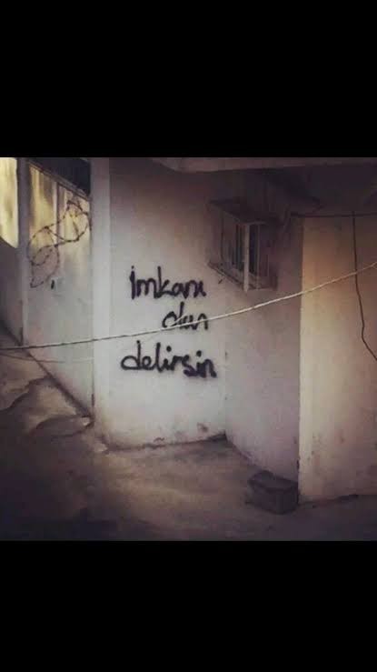 Duvar yazıları mı, kamyon arkası yazıları mı daha samimi?