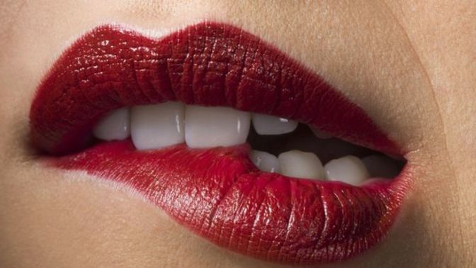 Karşı cinsin hangi hareketi/mimiği sana seksi çağrıştırır🫦?