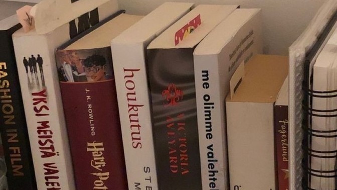 Ne tür kitaplar okumaktan hoşlanırsınız, kesinlikle okunmalı dediğiniz kitaplar neler?