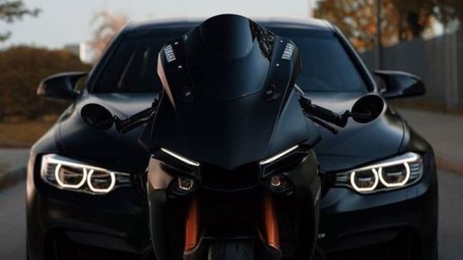 Motorcu musun, arabacı mı?