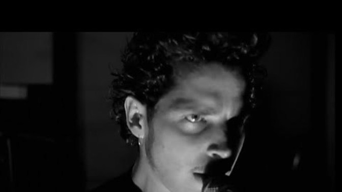 Soundgarden dinleyen var mı aranızda?