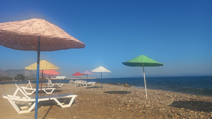 Plaj genelde bu sekilde sessiz sakin bu sene?