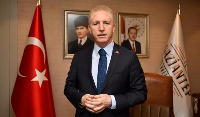 İstanbul Valisi, sokak hayvanları için Hoş görelim demek gibi lüksümüz yok demiş. Açıklamasına hak veriyor musunuz?
