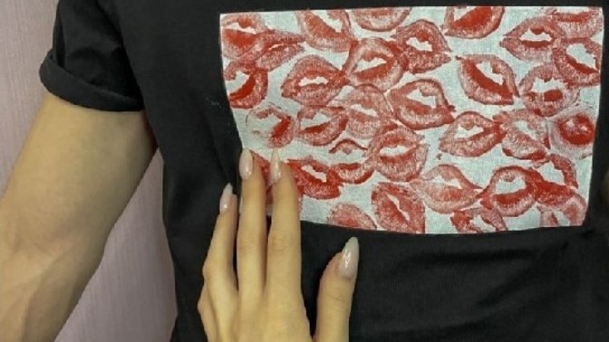Sevgilinizin öpücük izi olan tshirtü giyer miydiniz?