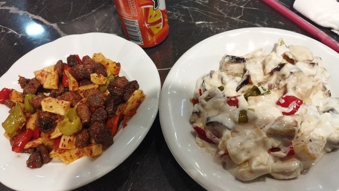 Ciğer mi yoksa yoğurtlu kızartma mı?