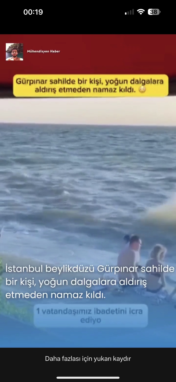 Bugün İstanbul Gürpınar’da bir erkek denizin içinde namaz kıldı?