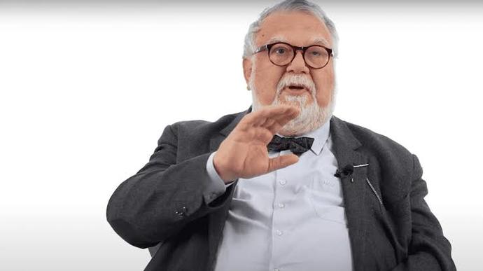 Aşağıdaki ünlülerden biri ile tatile gideceksiniz hangisini tercih edersiniz?
