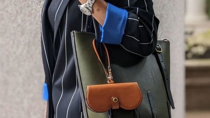 Kız arkadaşıma hediye olarak hangi gözlük kılıfını alsam?