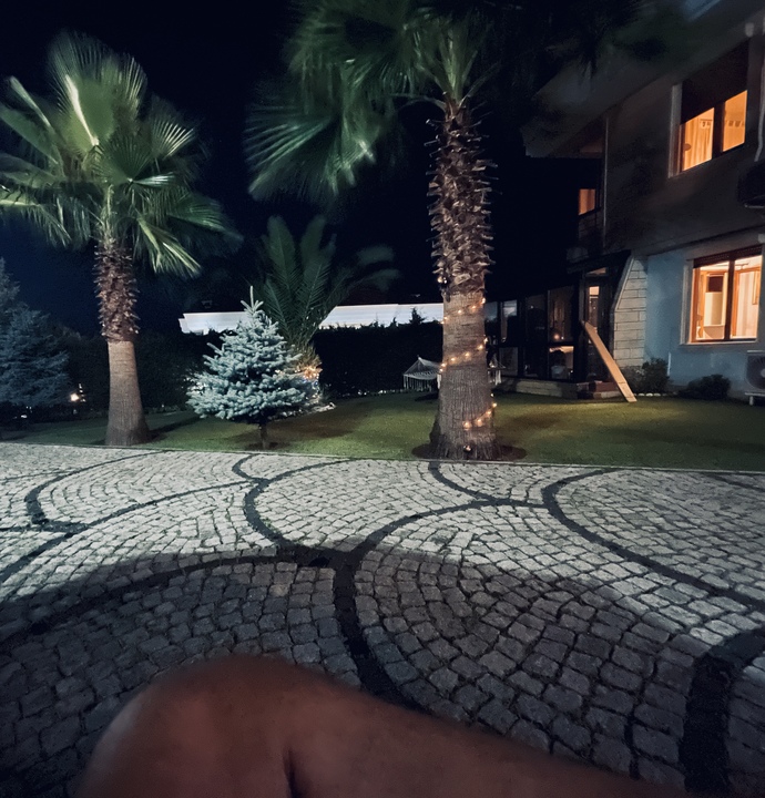 Şu an bulunduğunuz yerde sizinle olsaydım nerede olurduk?