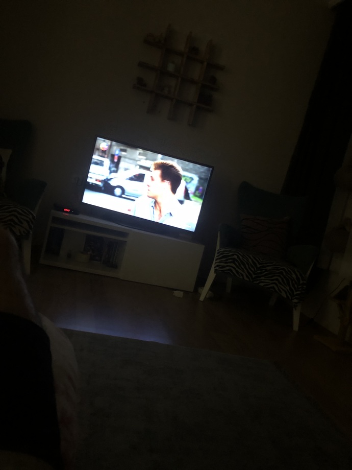 Gece tek kalınca efkarlanmak?