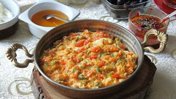 Menemen sever misiniz?