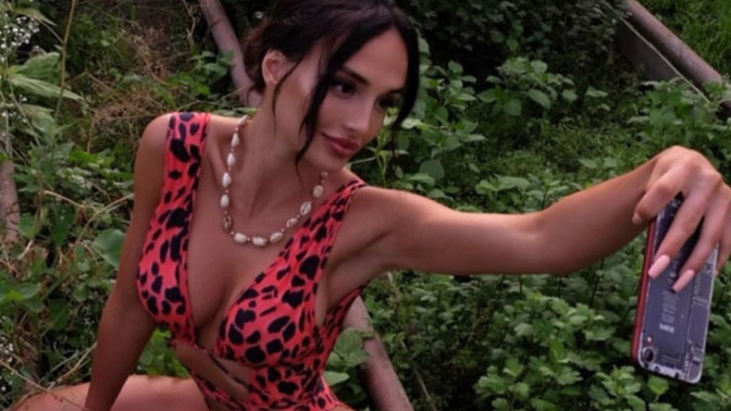 Bikinide model ve renk olarak tercihiniz nedir?